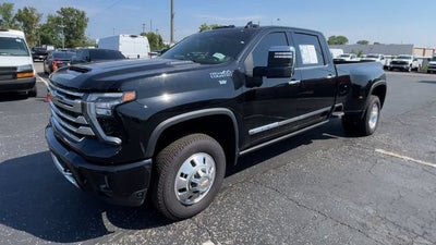 2026 Chevrolet Silverado 3500 HD High Country DRW