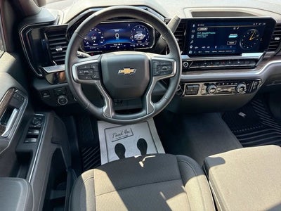 2025 Chevrolet Silverado 1500 LT (2FL)