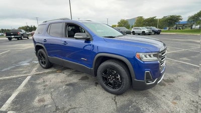 2023 GMC Acadia AT4