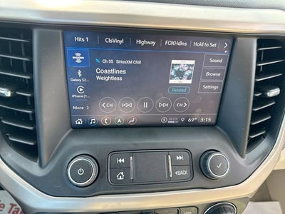 2022 GMC Acadia Denali