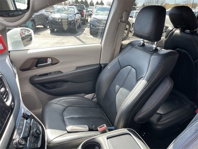 2019 Chrysler Pacifica Touring L Plus