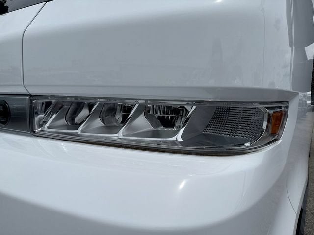 2024 BrightDrop Zevo 600 EJY