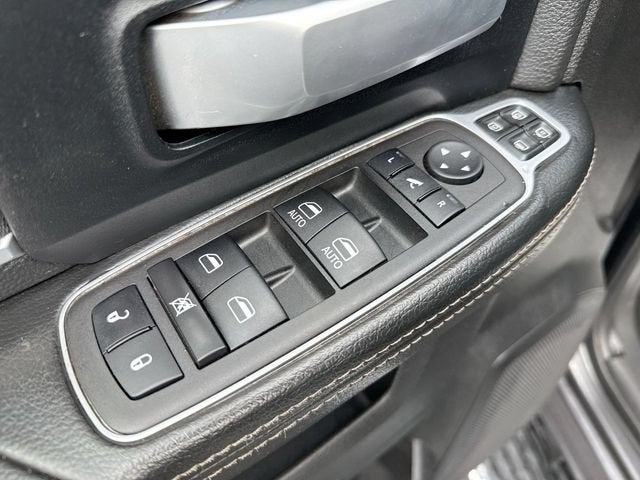 2024 RAM 3500 Big Horn Crew Cab 4x4 8' Box