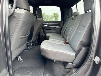 2024 RAM 3500 Big Horn Crew Cab 4x4 8' Box