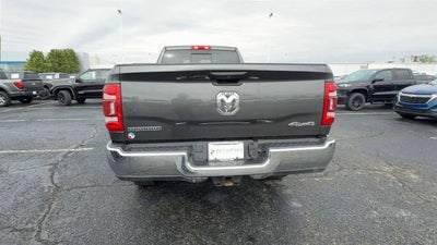 2024 RAM 3500 Big Horn Crew Cab 4x4 8' Box