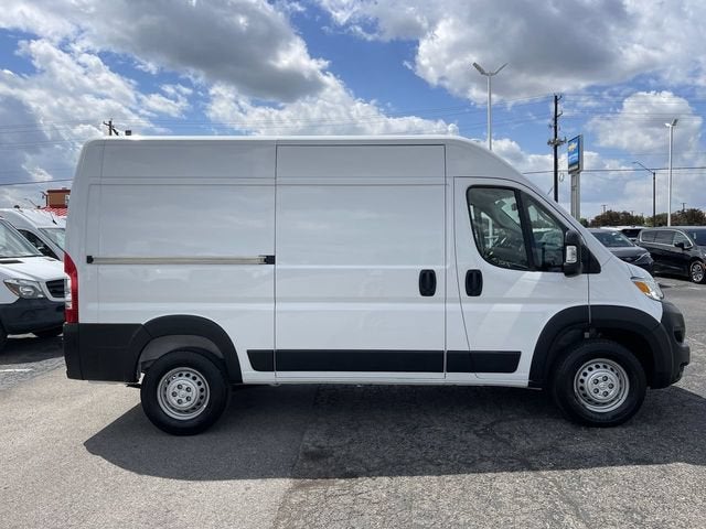 2025 RAM ProMaster 2500 Cargo Van Tradesman High Roof 136" WB w/Pass Seat