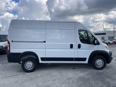 2025 RAM ProMaster 2500 Cargo Van Tradesman High Roof 136" WB w/Pass Seat