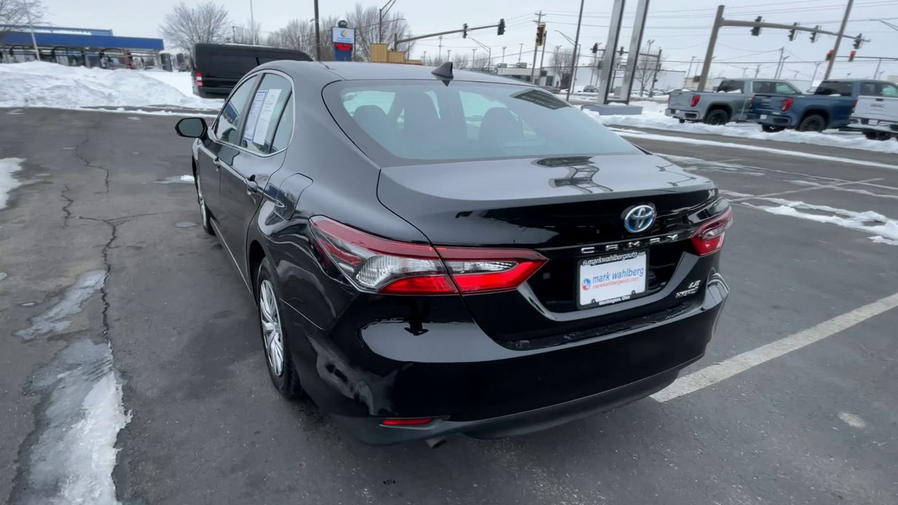 2023 Toyota Camry Hybrid LE
