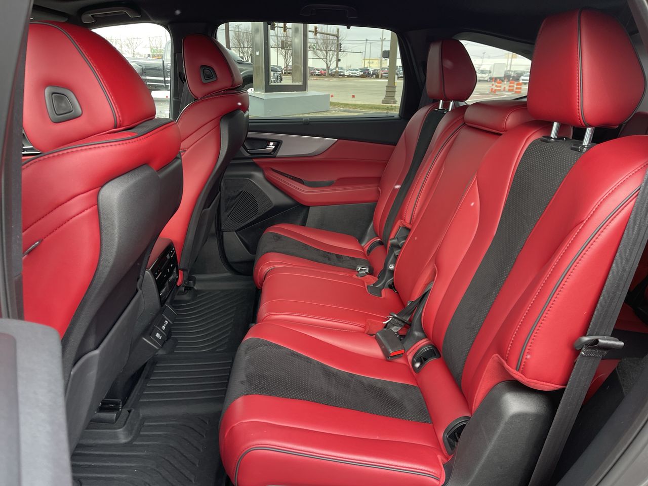 2023 Acura MDX w/A-Spec Package