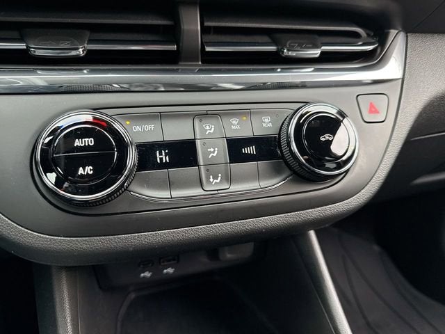 2025 Buick Envista Preferred