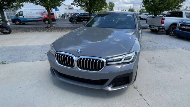2022 BMW 530e xDrive