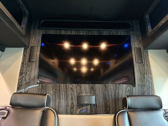 2016 Mercedes-Benz Sprinter Chassis-Cabs 2WD Reg Cab 170" WB