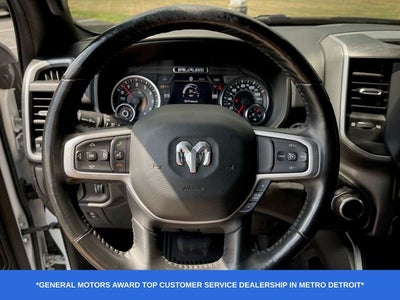 2020 RAM 1500 Big Horn Crew Cab 4x4 5'7" Box