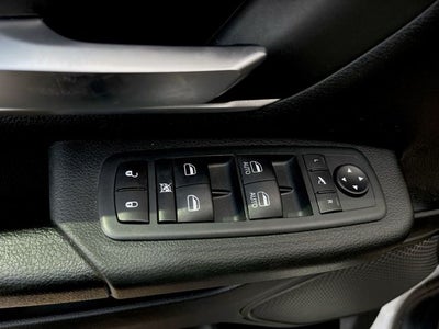 2020 RAM 1500 Big Horn Crew Cab 4x4 5'7" Box