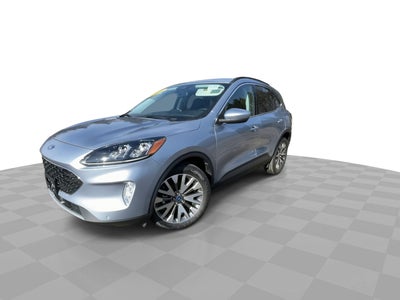 2022 Ford Escape Titanium Hybrid