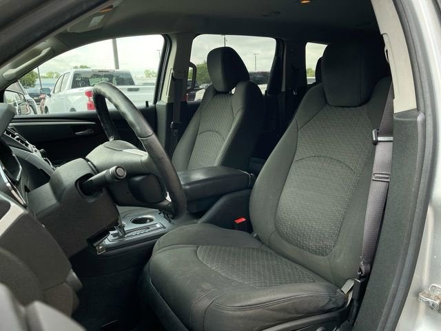 2011 Chevrolet Traverse LT w/1LT