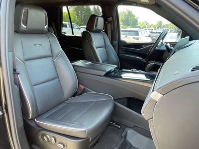 2024 Cadillac Escalade Sport