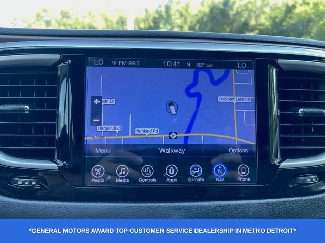 2017 Chrysler Pacifica Touring-L