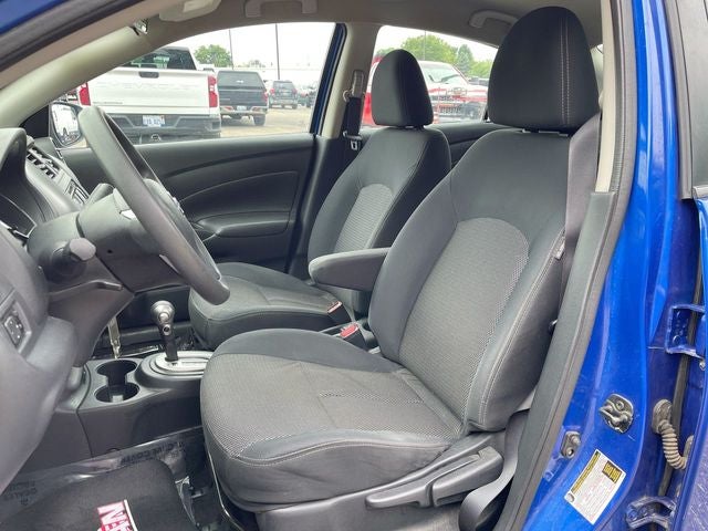 2017 Nissan Versa Sedan SV