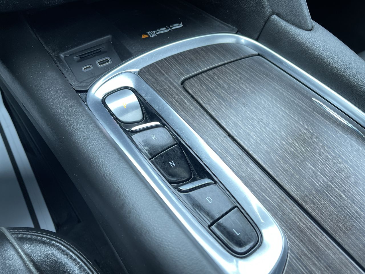 2022 Buick Enclave Avenir