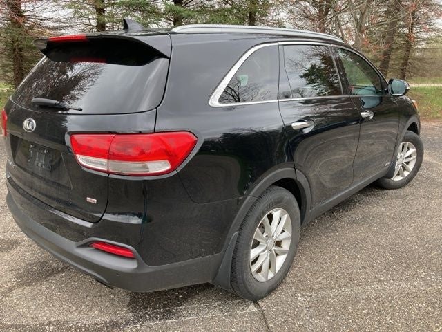2017 Kia Sorento 2.4L LX