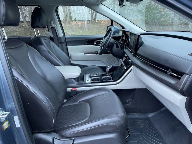 2024 Kia Carnival MPV EX