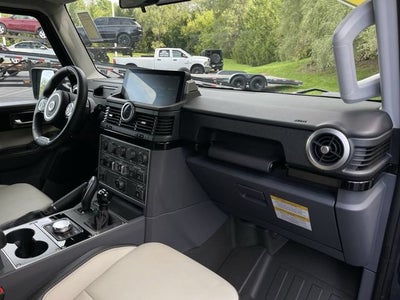 2025 INEOS Grenadier Station Wagon 4x4