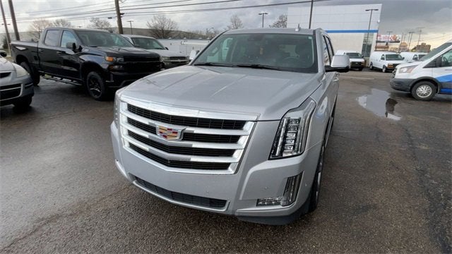 2020 Cadillac Escalade Luxury