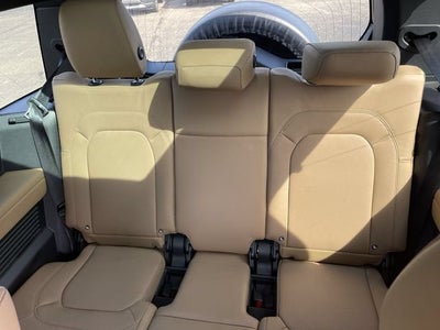 2025 Land Rover Defender 130 P400 S